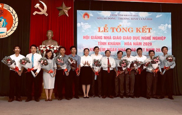 Trường Cao đẳng du lịch Nha Trang đạt giải nhất Hội giảng Nhà giáo giáo dục nghề nghiệp tỉnh Khánh Hòa năm 2020
